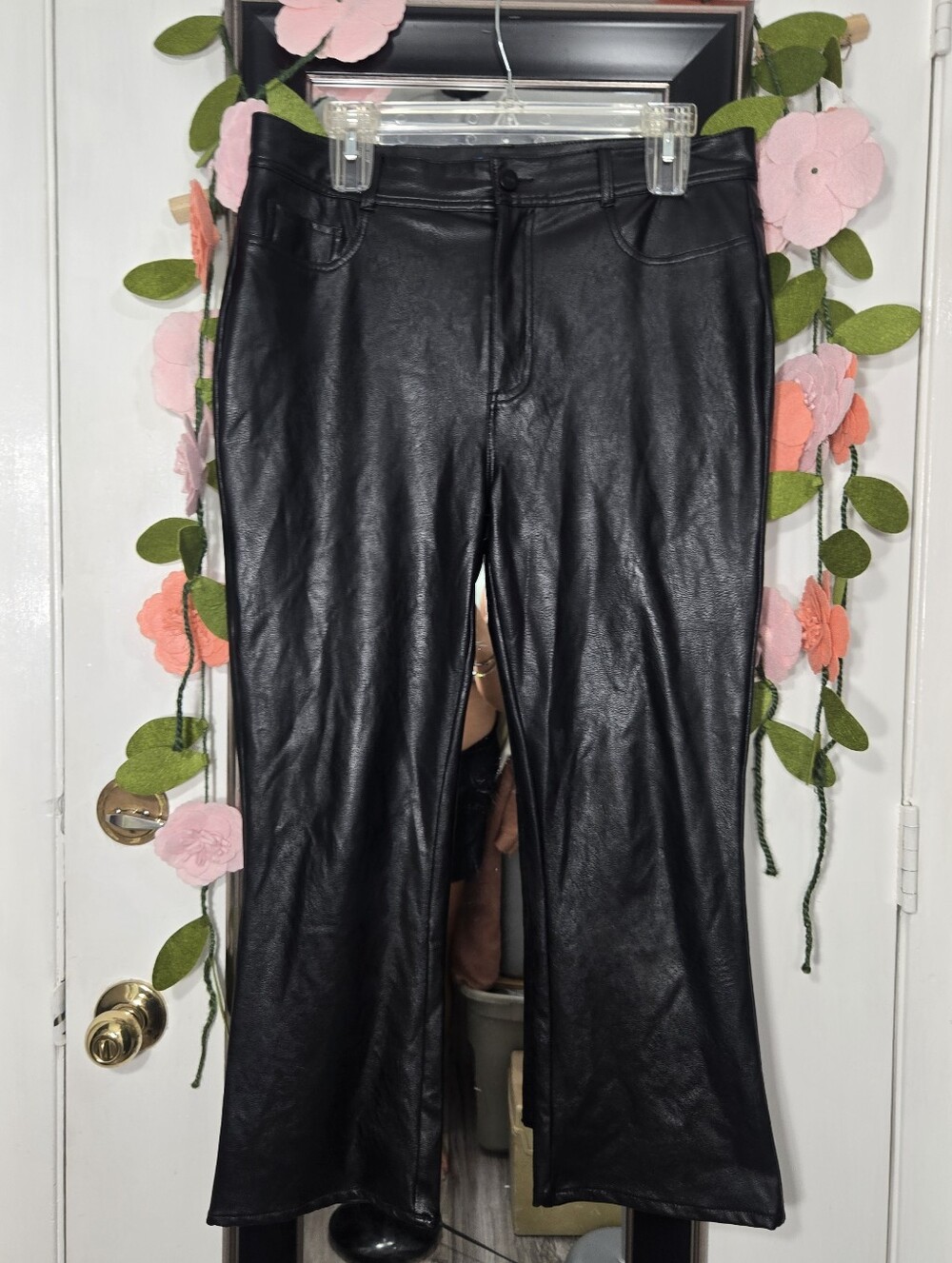 PAIGE Stella Faux Leather Pants Sz 30 Cropped - Picture 13 of 13